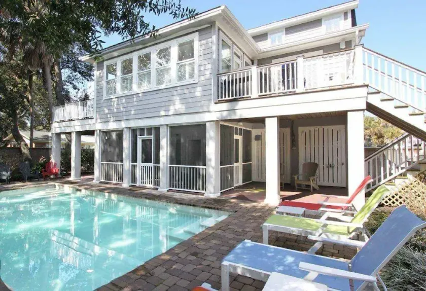 Amazing Island Home, Private Pool, Close to Beach! - 3008 Hartnett - Image 1