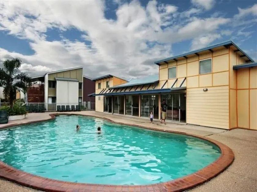 Sunshine Coast Varsity Resort shared Unit - Image 1