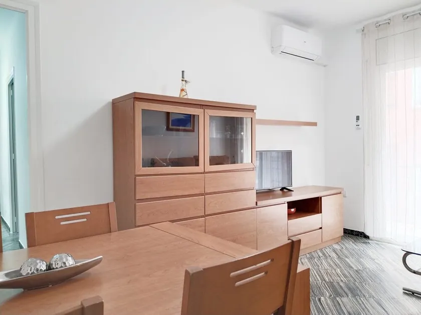 HomeHolidaysRentals Pineda II - Image 1