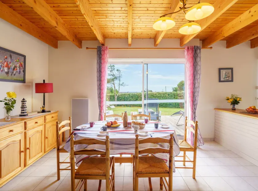 Smuk privat feriebolig for 6 personer med TV, terrasse og kæledyr tilladt - Image 1