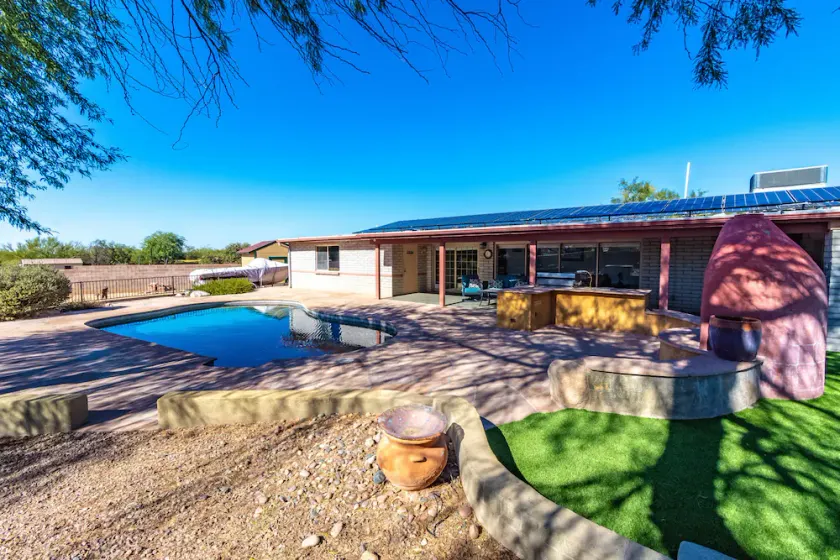 Desert Oasis - Image 1