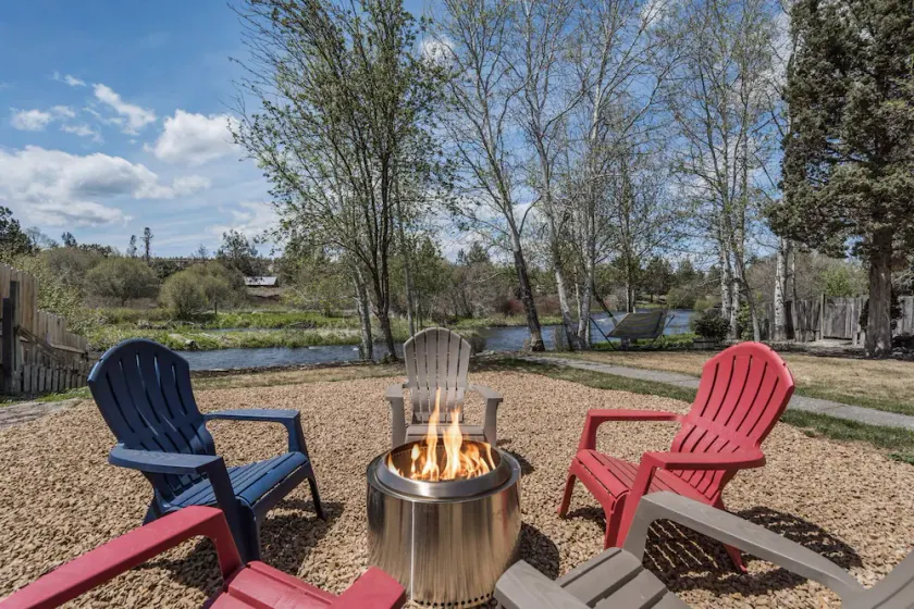 Hot Tub ~ Riverfront ~ Dog Friendly ~ Solo Stove ~ EV Charger ~ Sauna! - Image 1