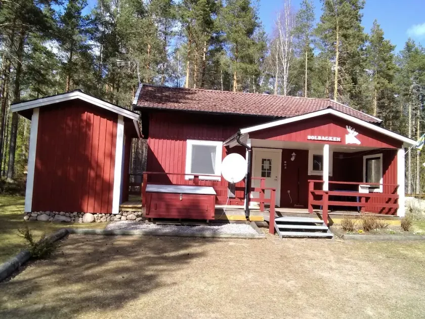 Holiday home in the woods included Rowing boat - lake with jetty - Image 1