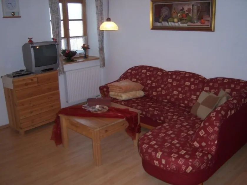 Helle Ferienwohnung mit Wohnküche, 2 Schlafzimmern und Balkon - Image 1