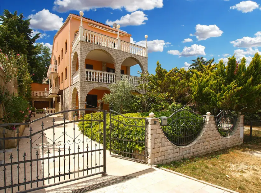 Apartment 2039/31772 (Istria - Banjole), 300m from the beach - Image 1