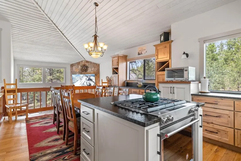 Great Kitchen, AC, SHARC Access, Hot Tub, Bring Pet! - Image 1