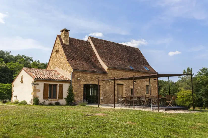 Comfortable villas in the heart of the Périgord forest - Image 1