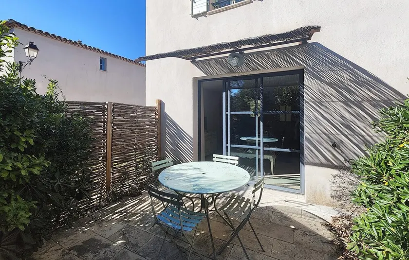Nice Home In Saint-Laurent-De-La-Ca - Image 1