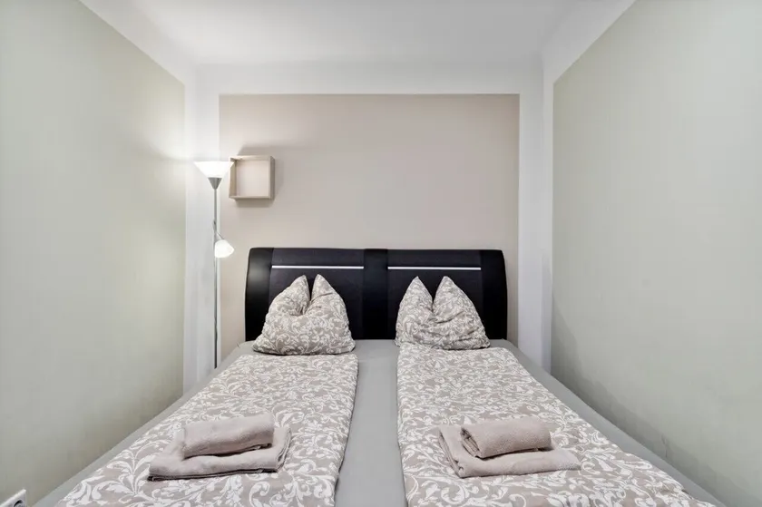 Florian's apartments - Image 1