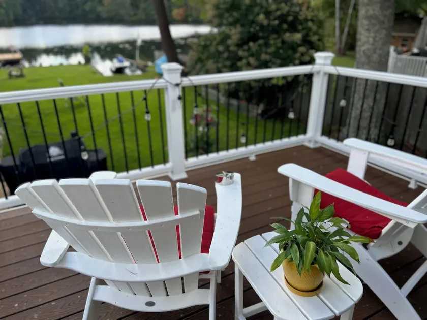 Beautiful Lakehouse getaway. Something for everyone for all seasons - Image 1
