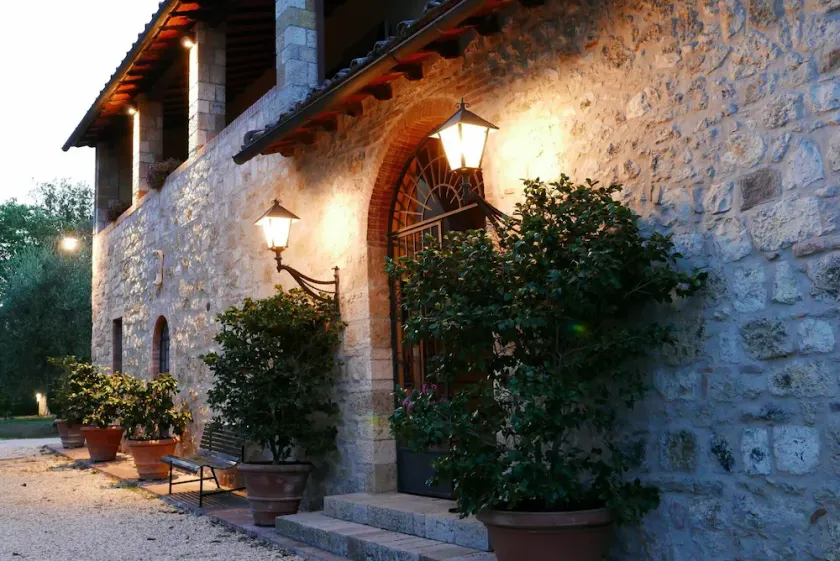 Nice apartment in villa with WIFI, pool, A/C, TV, patio, panoramic view, close to San Gimignano - Image 1