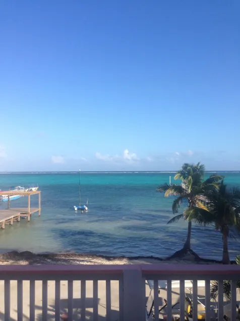 Casa Magdaluz, Recently Renovated Beach House with Great View!! - Image 1