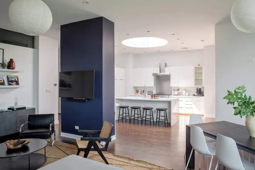 Luxury Penthouse Loft -  Heart of Fulton Market - Image 1