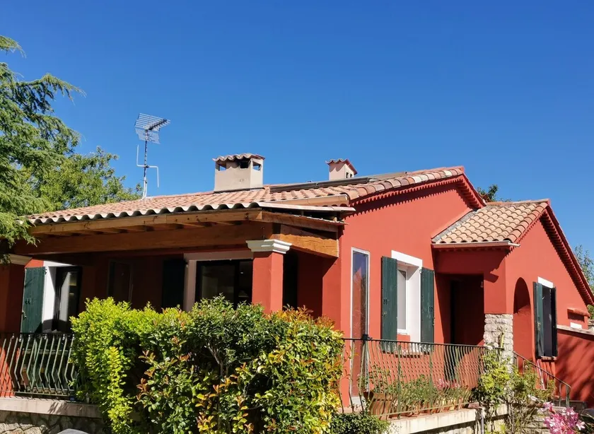 NEW - Le Cedre - great villa, heated pool 5 minutes on foot from centre ville - Image 1