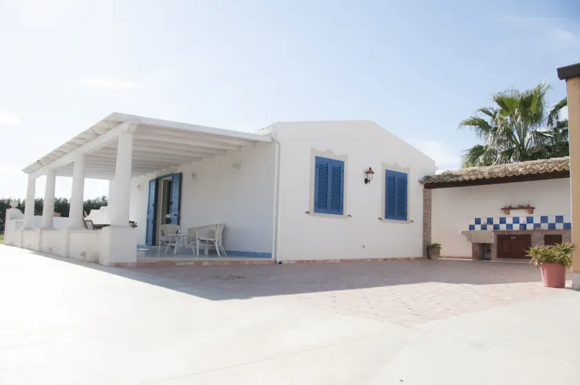 Pragtfuld villa i hjertet af Marzamemi - Image 1