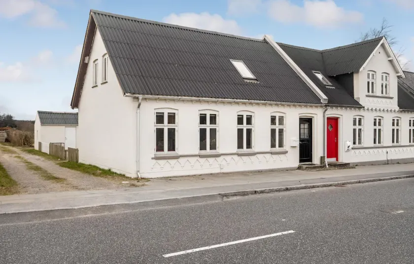 3 Bedroom Beautiful Home In Bryrup - Image 1