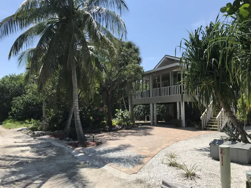 ROMANTISK, BEACH BILLIGE<br>Din private tropiske ø! - Image 1