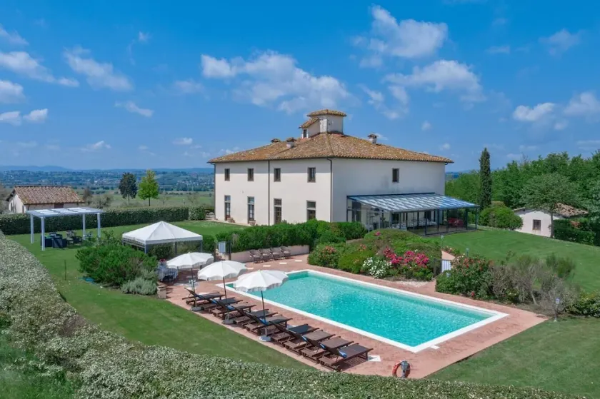 Villa Meraviglia - private villa ideal for large groups - Image 1