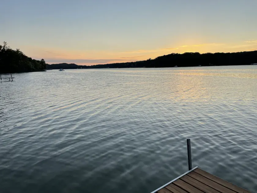 Hope Floats Cottage on Stony Lake - Image 1