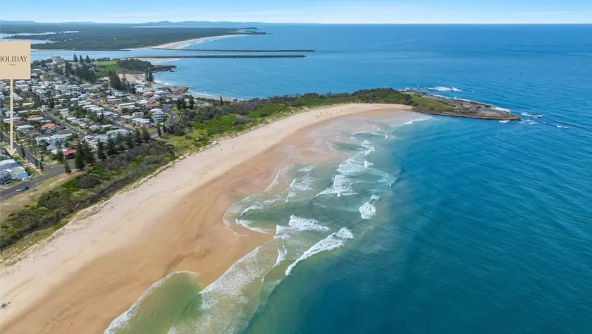 Beachdrift - Classic Beach House - Holiday Yamba - Image 1