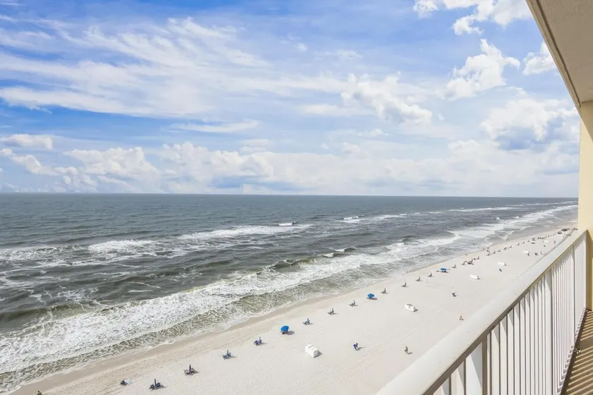 Crystal Shores 1104 2 Bedroom Condo by RedAwning - Image 1