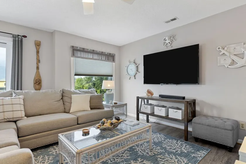\"Rest Ashored\" nur wenige Schritte vom Ozean entfernt! - Image 1