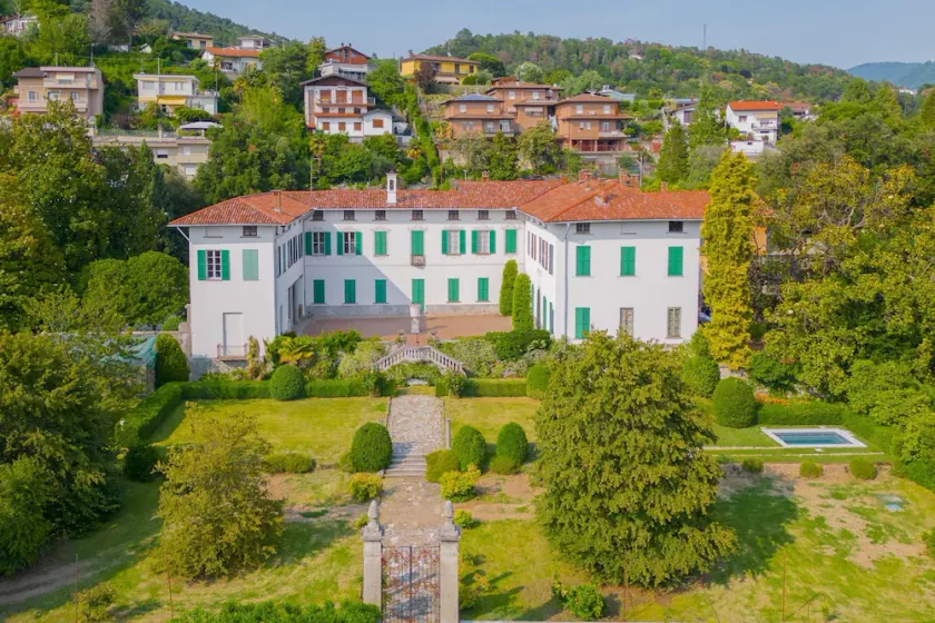 Villa Cardinal Ciceri - Penthouse Apartments - Image 1