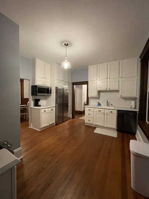 Historic home conveniently located to ABU - Image 1