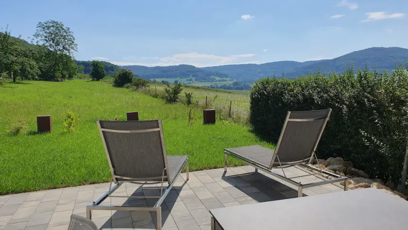\"Little time out\" - fantastic view of the Franconian countryside - ideal for bikers. - Image 1