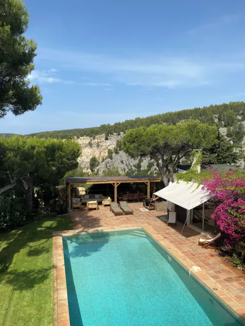 CALANQUES CASSIS, UNDERSØGENDE VIEW, MEGET STILLE, KLIMERET VILLA, STOR Svømmehal - Image 1