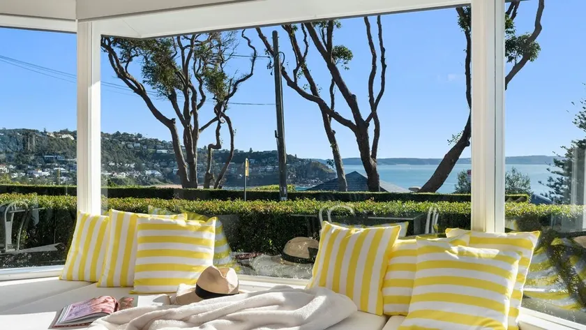 LA BALENA by Palm Beach Holiday Rentals - Image 1