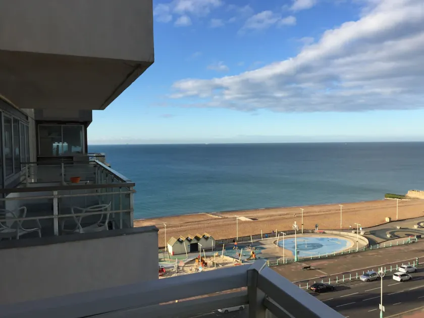 Brighton Bella Vista - Sea front, Sea View Apartment - by Stay in the heart of.. - Image 1