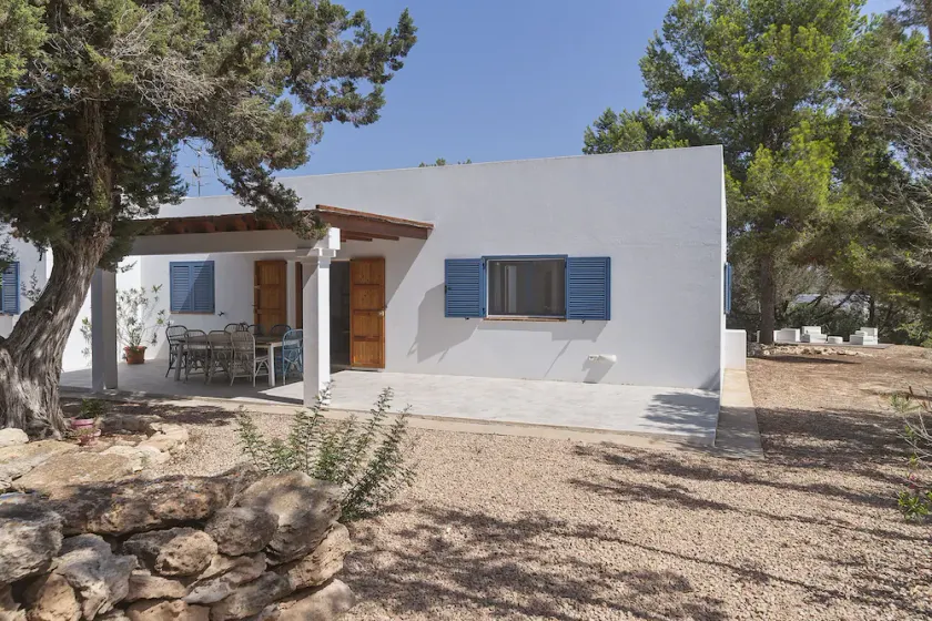 Es Lliri Blanc - Image 1