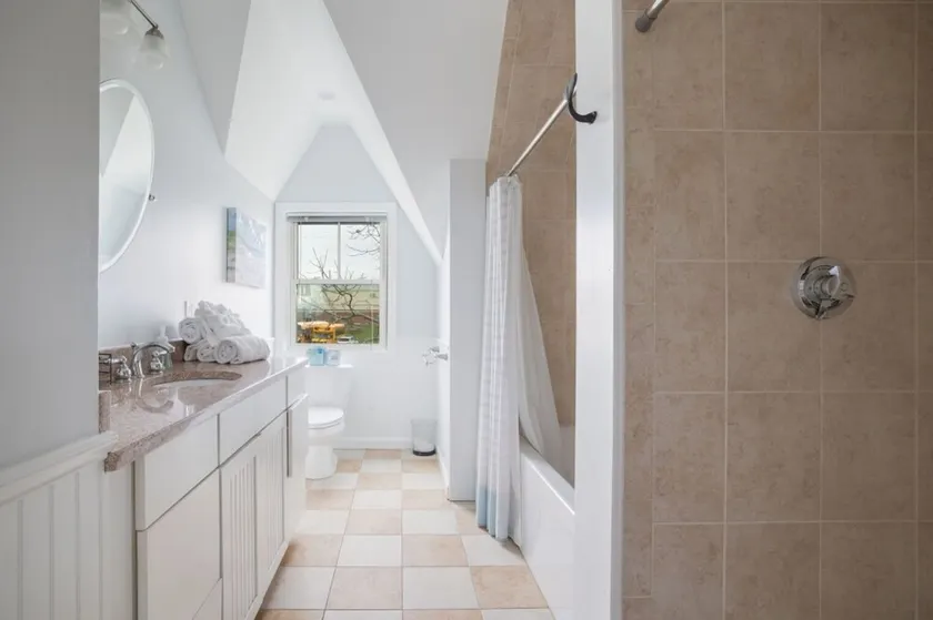 Easy Breezy living!   - Image 1