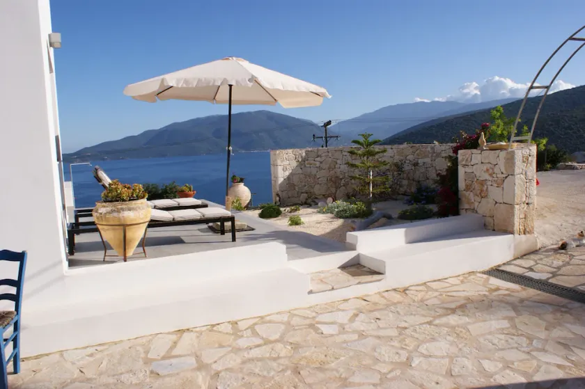 Superb luxury villa with private pool and panoramic sea views - edge Agia Efimia - Image 1