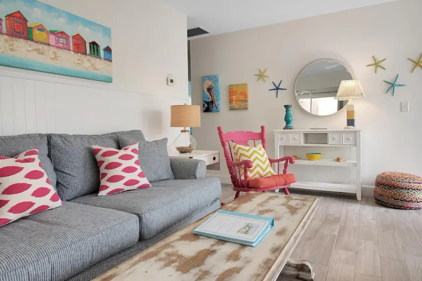 Flirty Flamingo Cottage Updated beach cottage, moments from the sand, w/pool! - Image 1