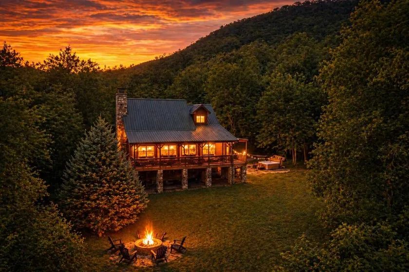 ✨ Cabin Retreat Near WCU – Hot Tub & Views • Private • ⭐ Guest Favorite • Top 5% of Airbnb • Fire Pit • Porch Swing • Hammock • Close to Dining, Pubs, Shopping, Blue Ridge Parkway, and Outdoor Adventures. - Image 1
