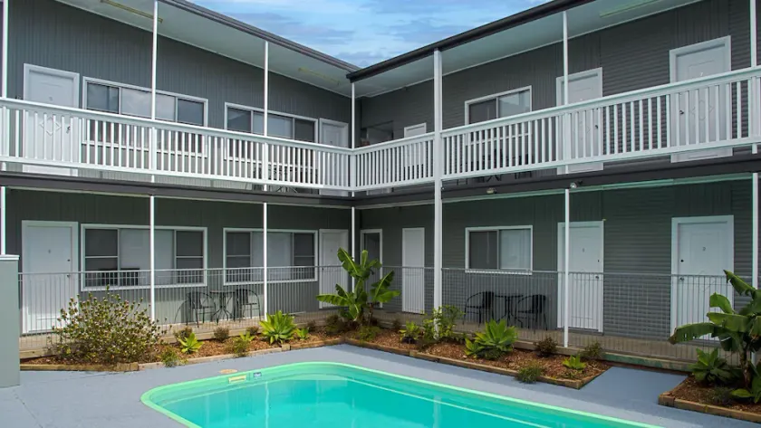Pacific Motel 04 - Image 1
