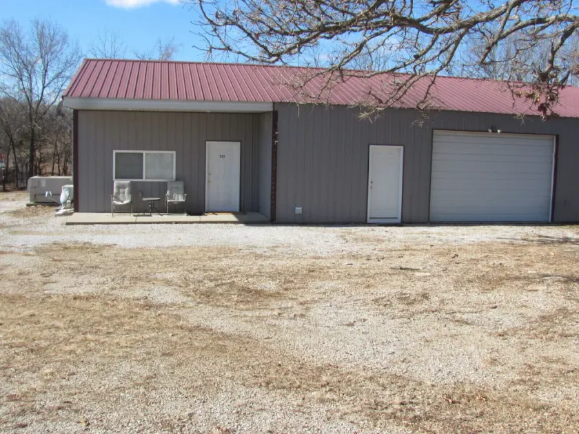 Cozy Country Cabin! 1 mile from Lake and beach area! - Image 1
