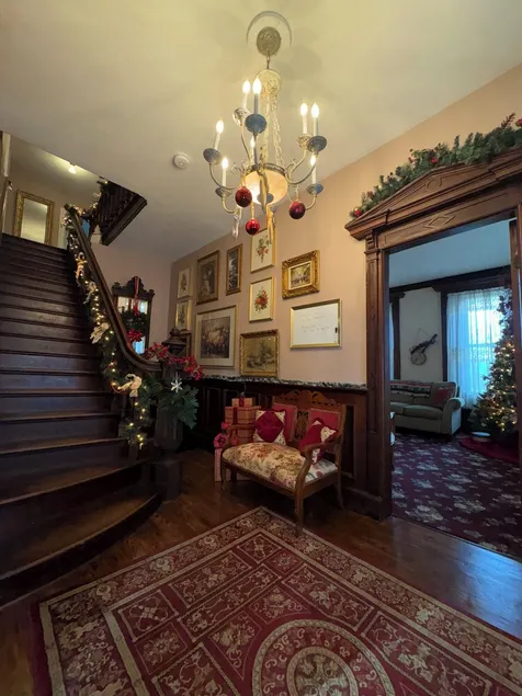 The Vine Bed & Breakfast, LLC - Image 1