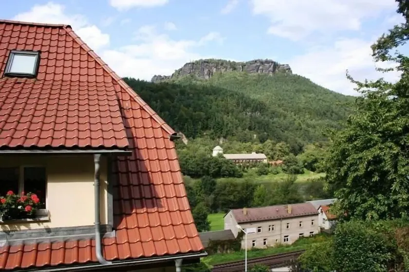 Vacation apartment for 4 people 38 m² with a view of the Lilienstein - Image 1