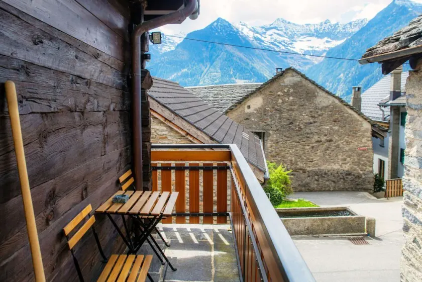 Typical pretty mountain house in Faido (BAITA DAL GAT) - Image 1