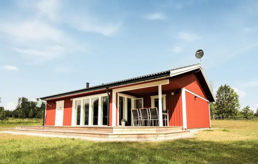 3 Bedroom Cozy Home In Lammhult - Image 1