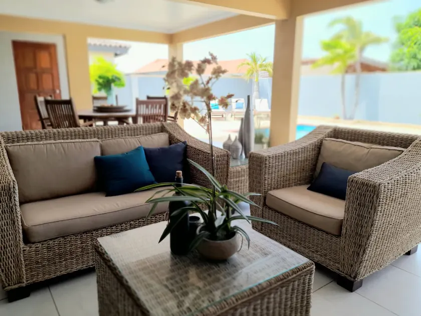 Amazing Modern and very Clean Vacation Villa -EMERALD AREA -3 minutes from beach - Image 1