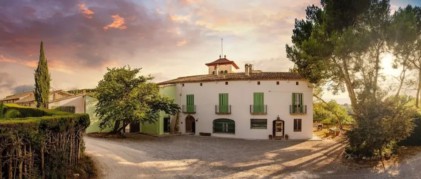 Villa \"Masia Can Comas\" with Pool, Garden & Wi-Fi - Image 1