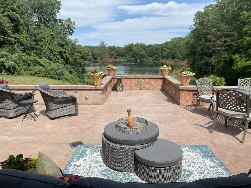 Spring Lake Winery Estate Home - Image 1