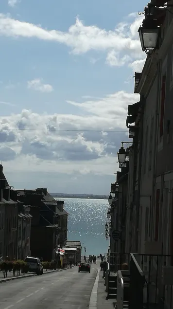 Hus vid hamnen, 100 m från havet - 6/8 personer - Image 1