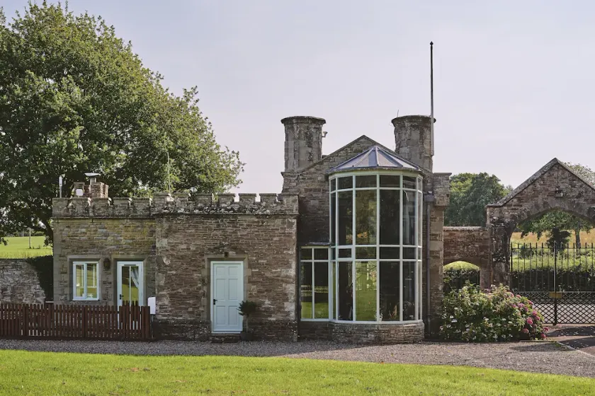 Victoria Lodge - Luxury Cottages - Image 1