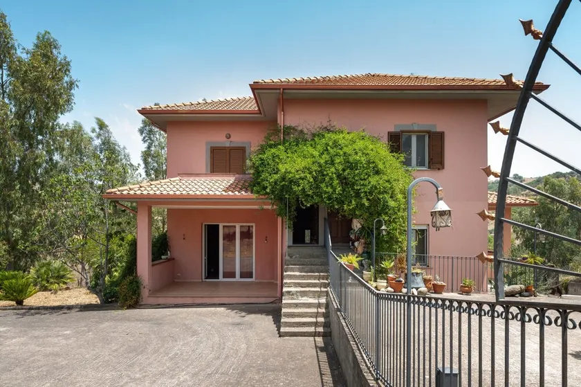 Villa Filippa - Image 1