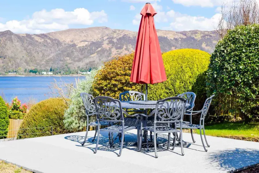 Outlander Luxury Hideaway - sleeps 2 guests  in 1 bedroom - Image 1